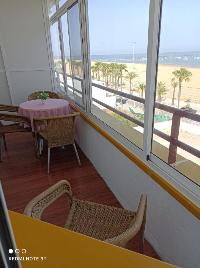 Piso 1ª Linea Sanlucar De Barrameda Apartment Exterior photo